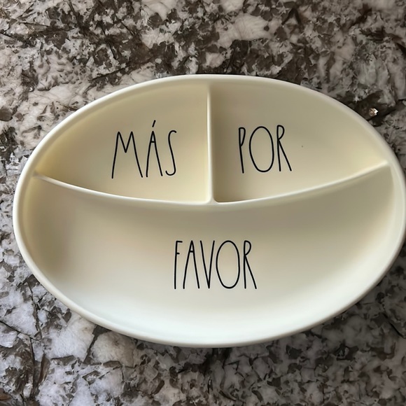 Rae Dunn Other - Rae Dunn silicone baby dish